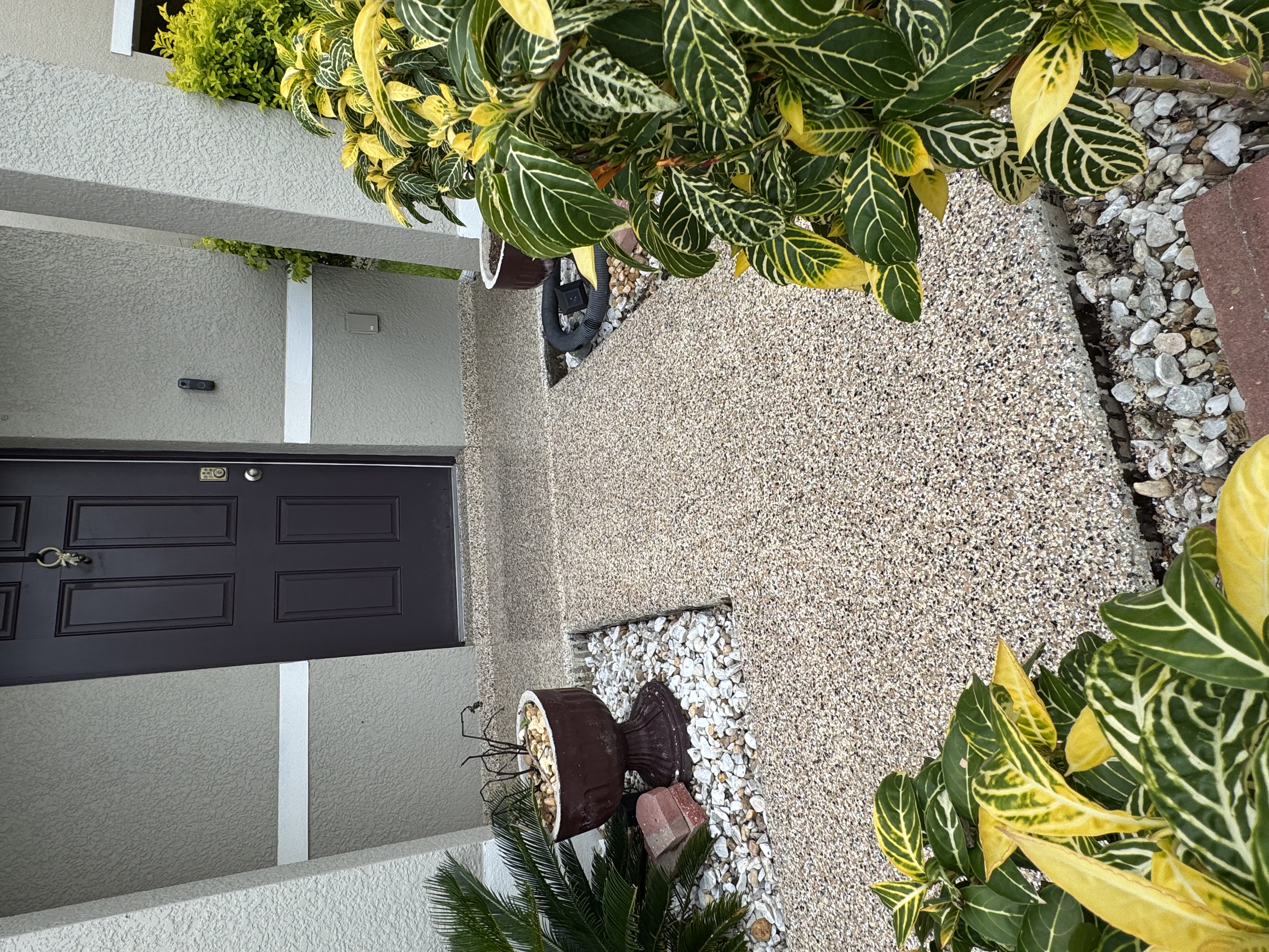 Residential epoxy floor